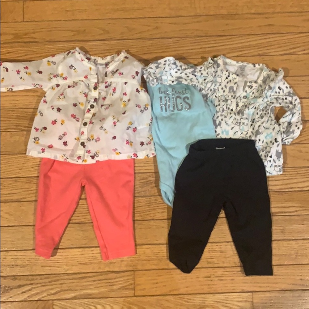 2 baby girl outfits, Carter’s, 6m